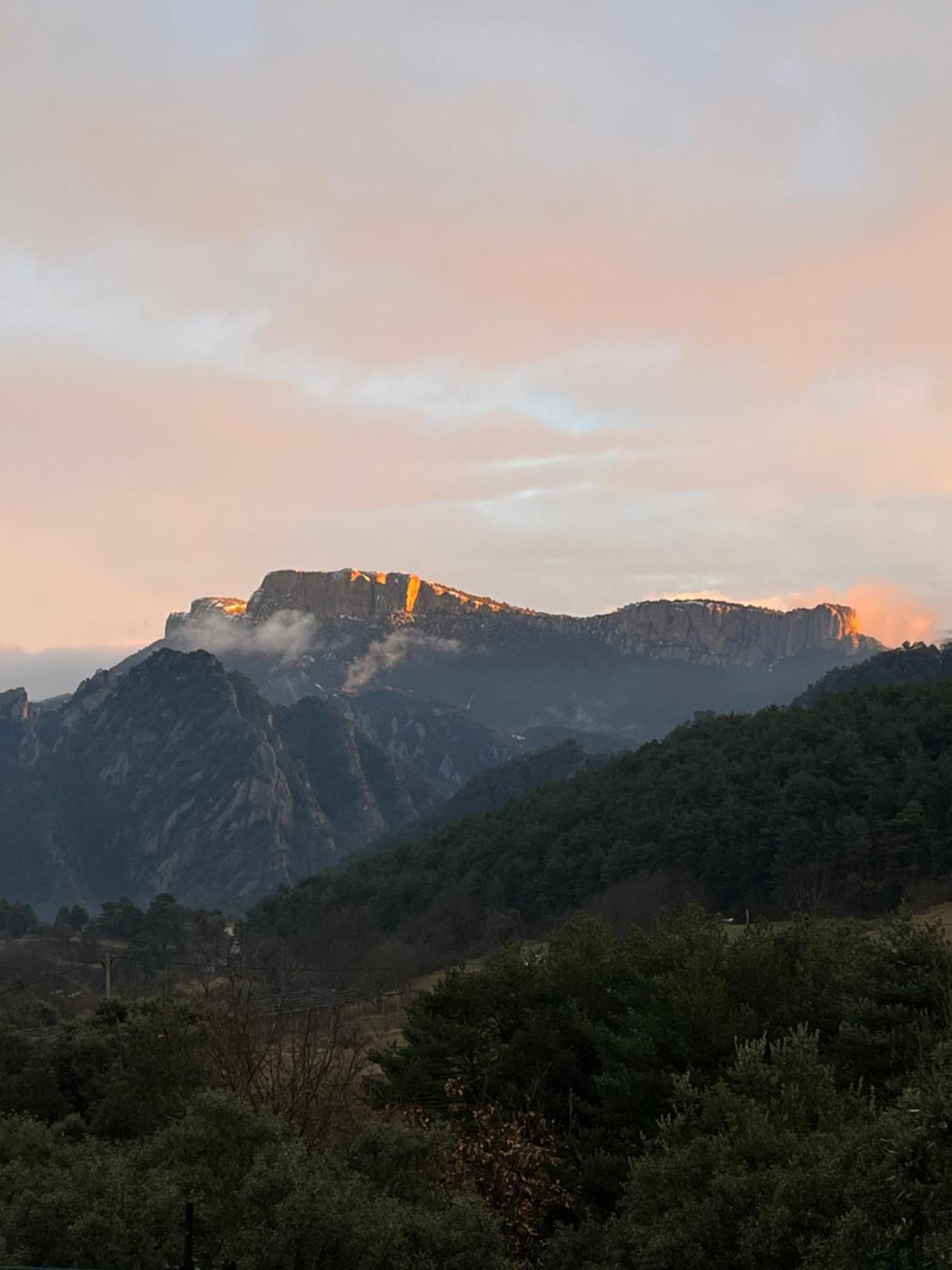 Alberg Rural Torre Del Baro San Lorenzo de Morunys Luaran gambar